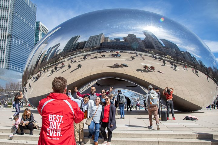 Total Chicago: From Architecture to Food